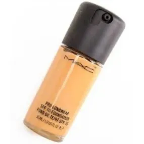 MAC PRO LONGWEAR FOUNDATION IN SHADE NC40 - 30ml